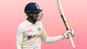 वेस्टइंडीज के खिलाफ टेस्ट मैच में  विराट कोहली और राहुल द्रविड़ हुए भावुक
